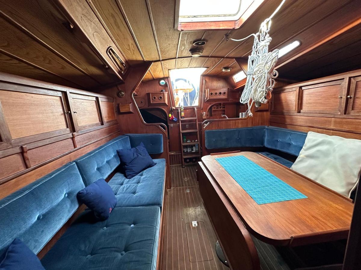 Unique Wooden Sail Yacht + 2 Bikes Included! * Sant Adria de Besos